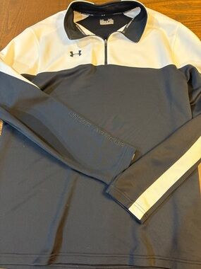 Under Armour Men’s Black and White Half-Zip Performance Pullover